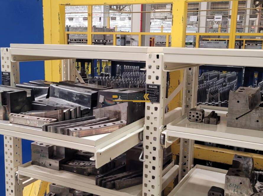 AÇILIMLI ÇEKMECELİ KALIP RAFI 3