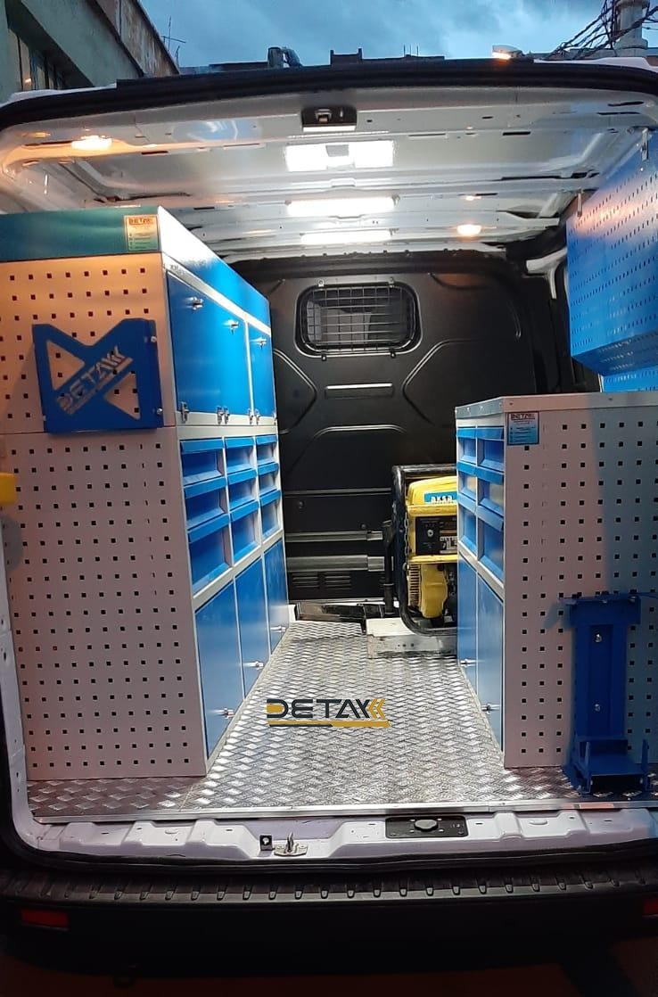 Ford Custom Doğalgaz Bakım Onarım Aracı