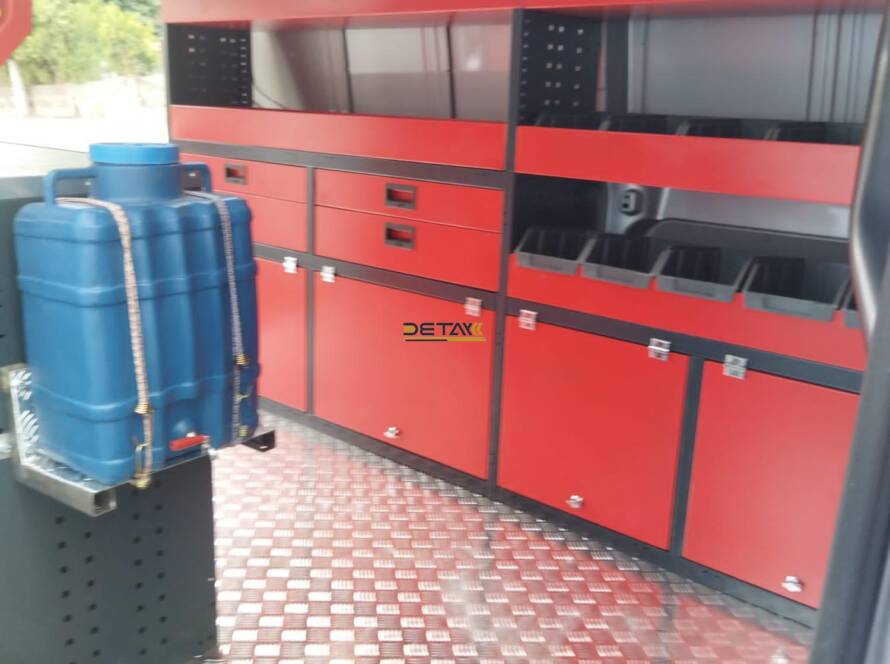 Ford Custom Uzun Sasi Arac Ici Donanim Ekipmanlari1