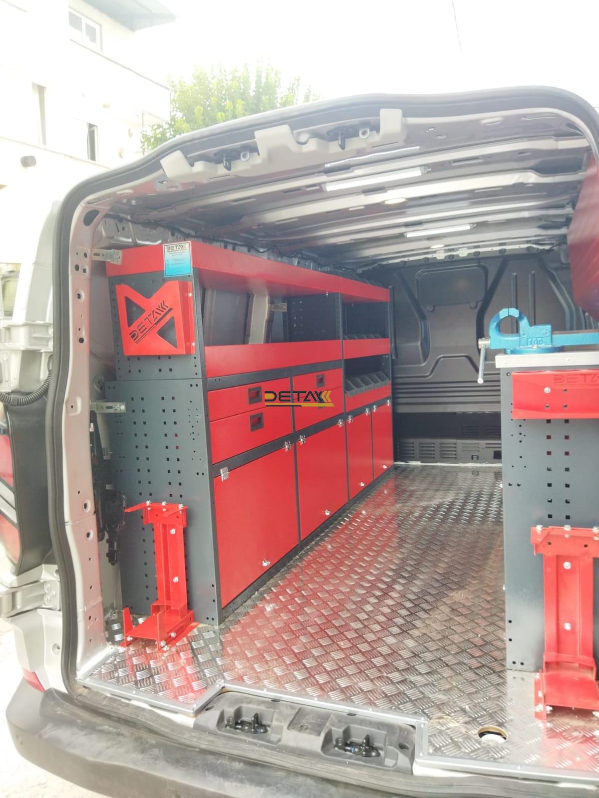 Ford araç içi donanım