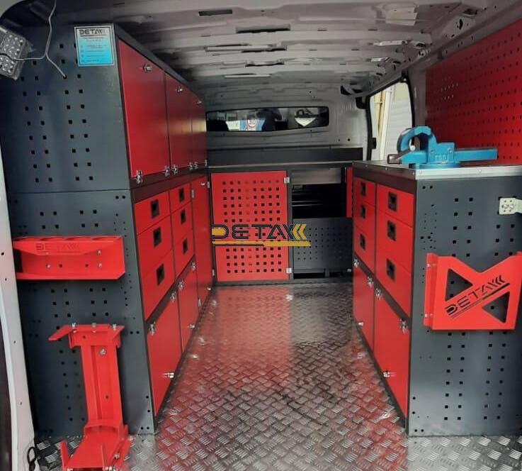 Renault Trafik Yol Yardim Bakim Onarim Araci1