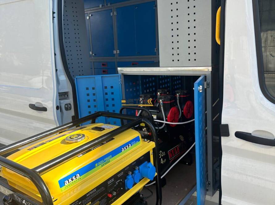 Esenler Belediyesi Mobil Servis Araci1