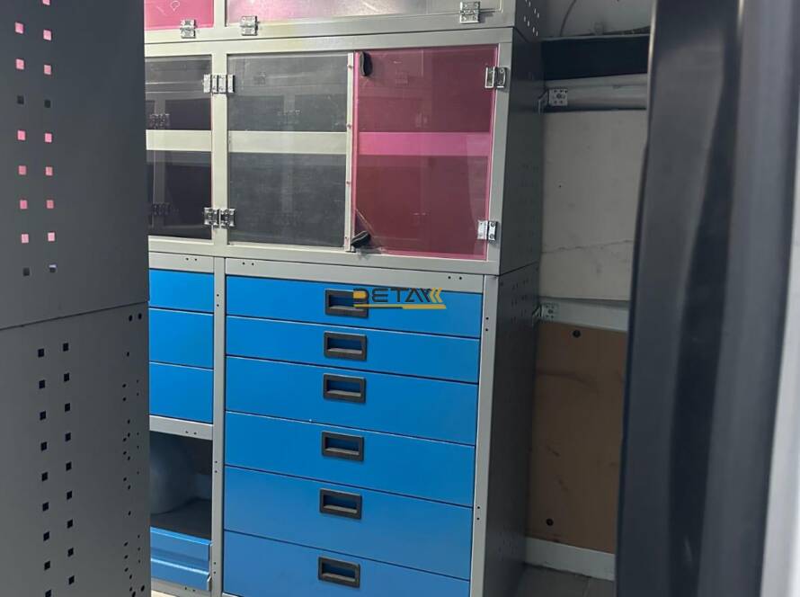 Ford Custom Yuksek Tavan Yol Yardim Araci1