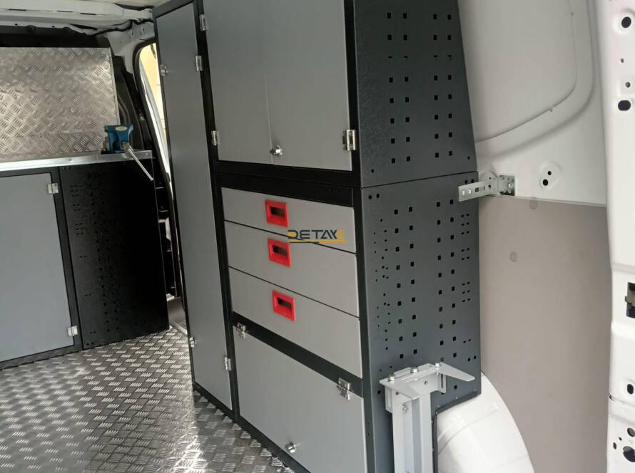 Ford Custom Arac Ici Donanim 1