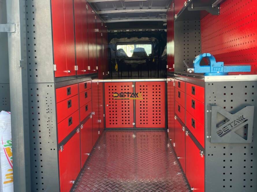 Renault Master yol yardim bakim onarim araci 3