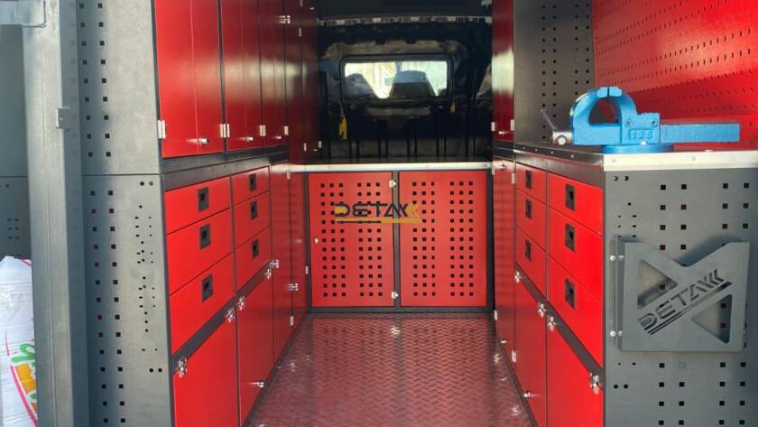 Renault Master yol yardım bakım onarım aracı (3)