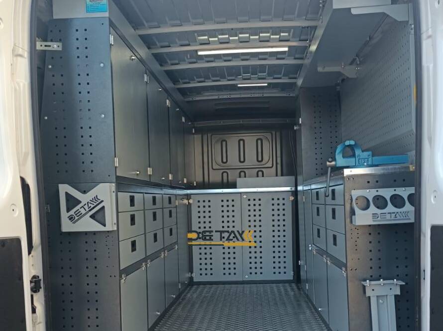 Peugeot boxer mobil servis araci 5