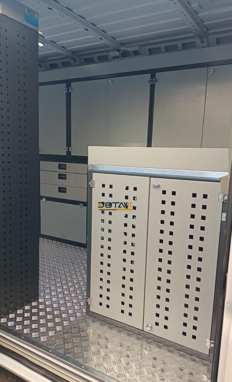 Peugeot boxer mobil servis araci 7