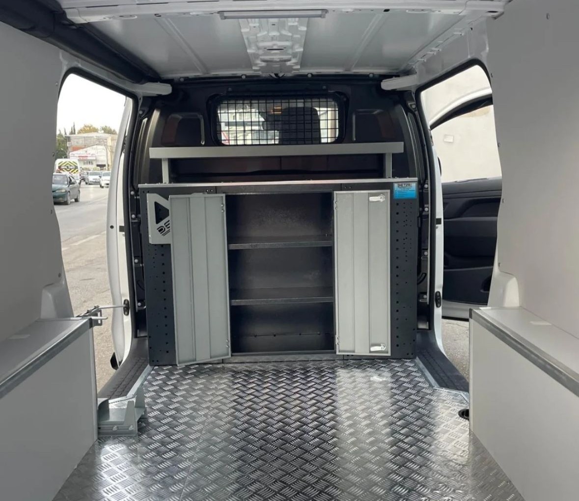 Opel Vivaro Mobil Servis Aracı