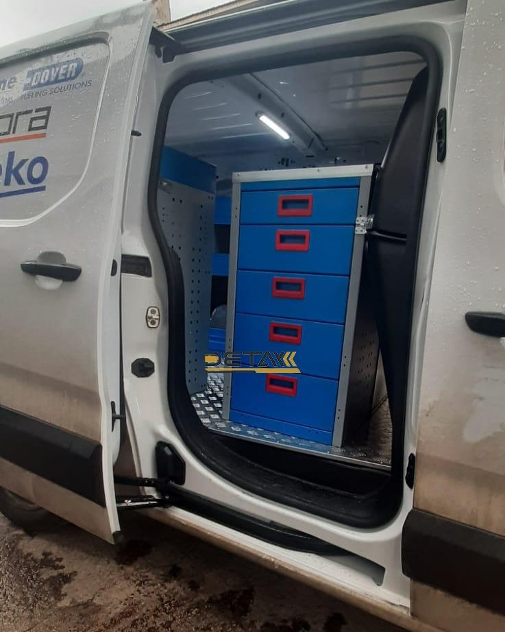 Peugeot Partner Mobil Servis Araci3