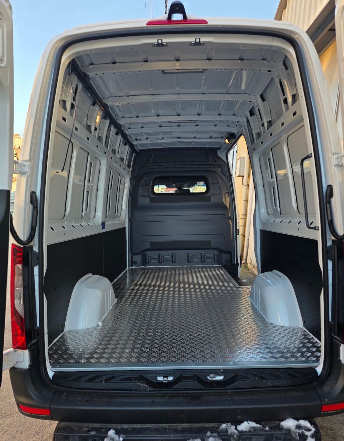 WhatsApp Image 2026 01 13 at 13.57.30