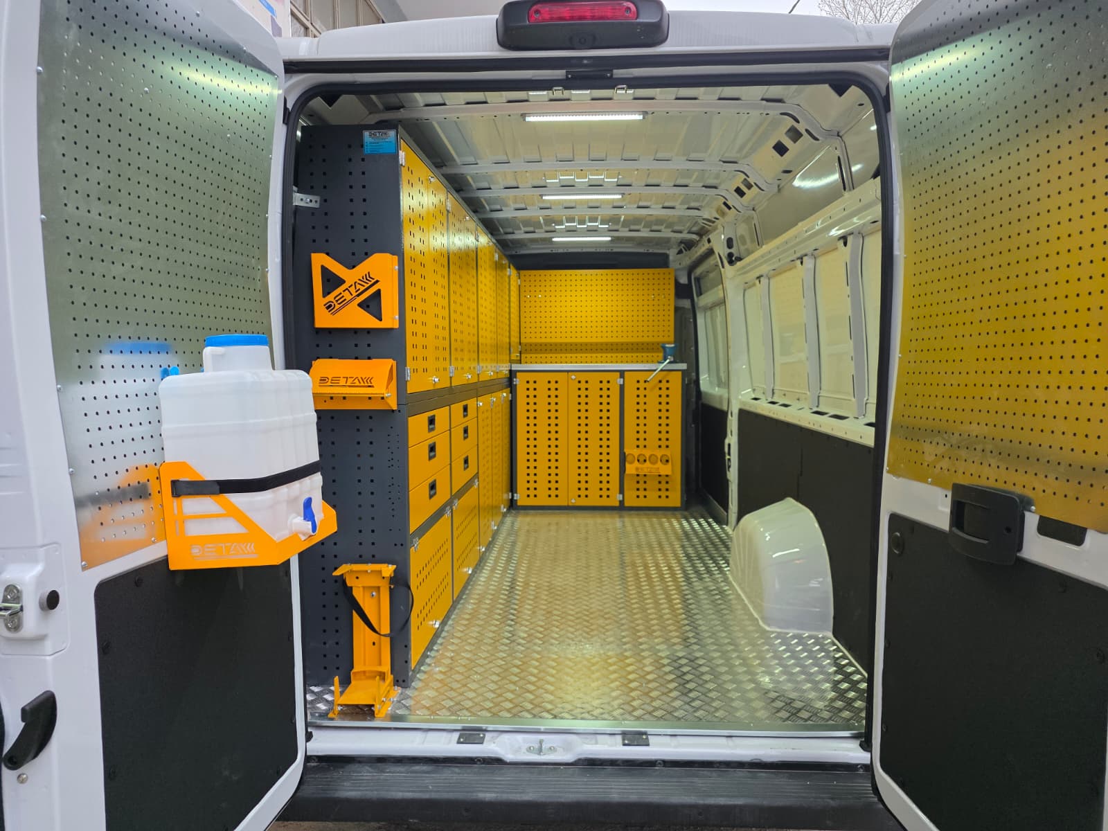 FIAT DUCATO IN-VEHICLE EQUIPMENTS