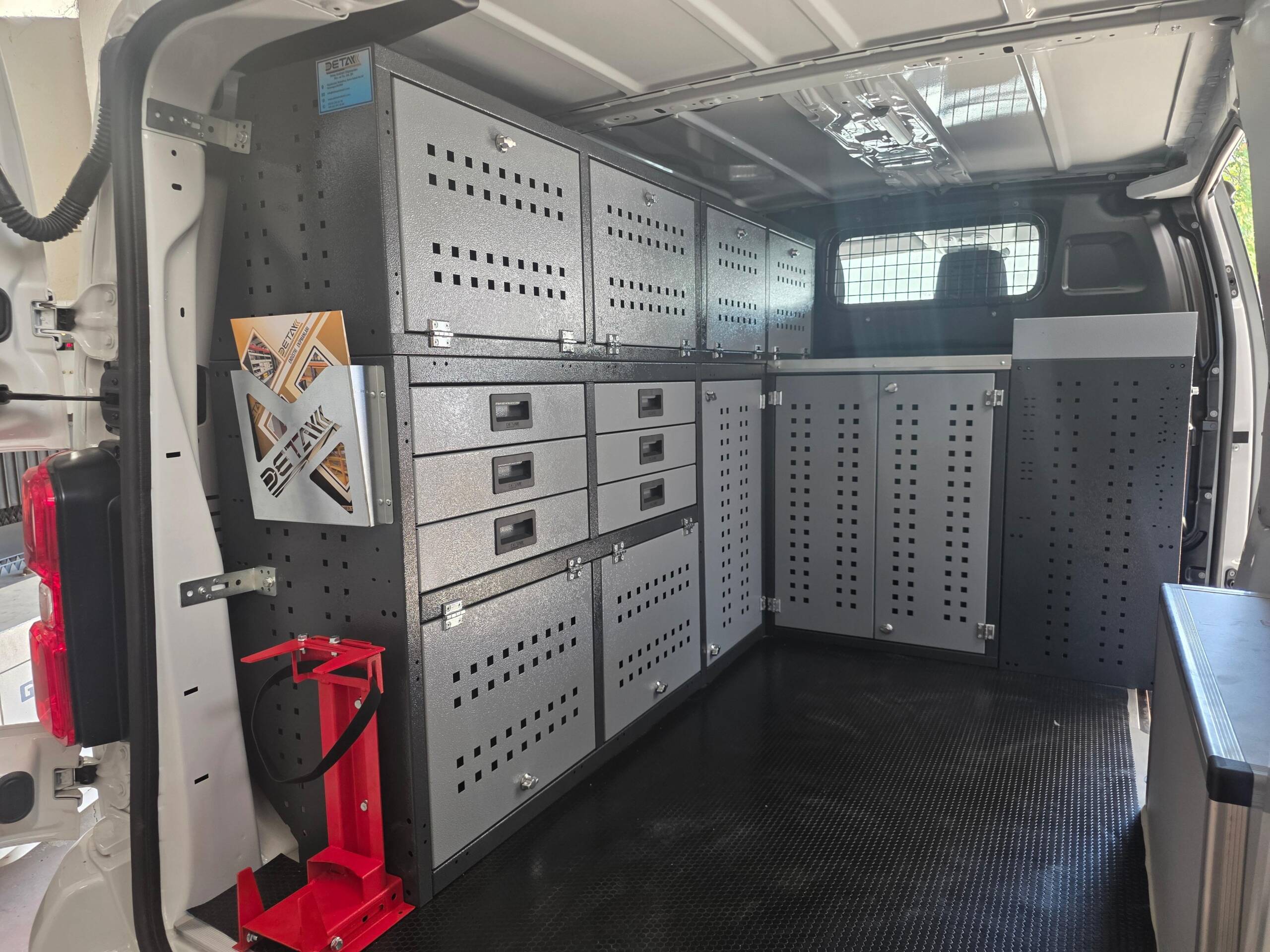 OPEL VIVARO MOBİL SERVİS ARACI